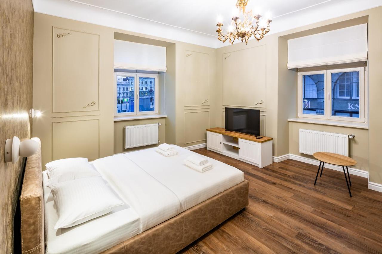 Romari Площа Катедральна 8 Apartment Lviv Luaran gambar
